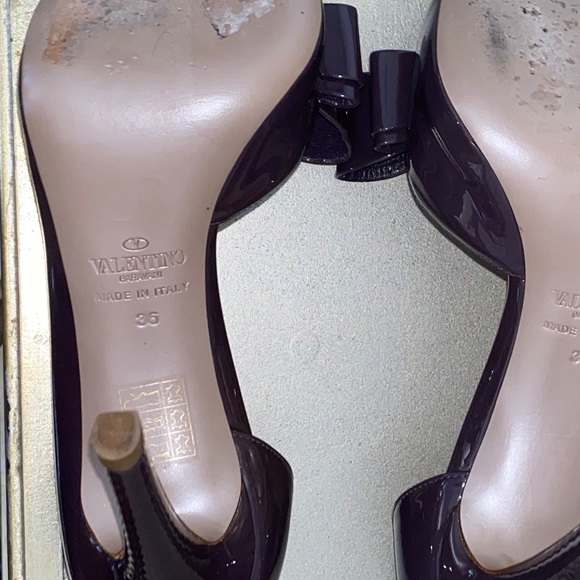 Valentino d'Orsay Patent Leather Bow Pump - Picture 8 of 9